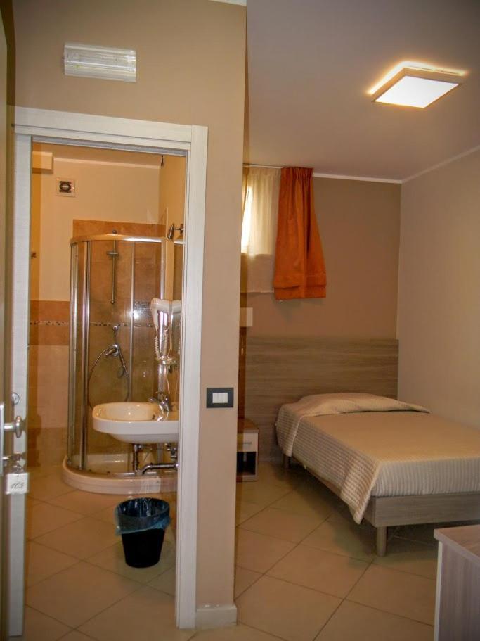 أوغوستا Guest House San Domenico الغرفة الصورة