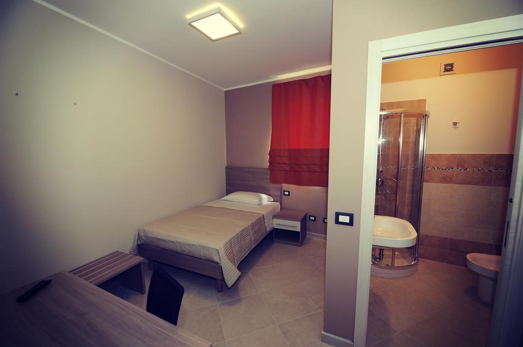 أوغوستا Guest House San Domenico الغرفة الصورة